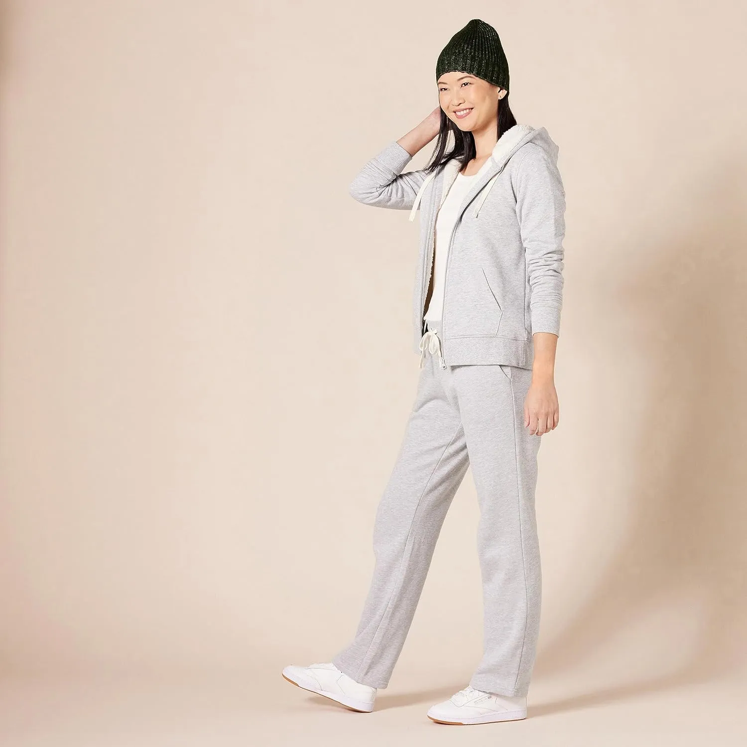 Amazon Essentials Women's Sherpa-Lined Fleece Full-Zip Hooded Jacket (Available in Plus Size)