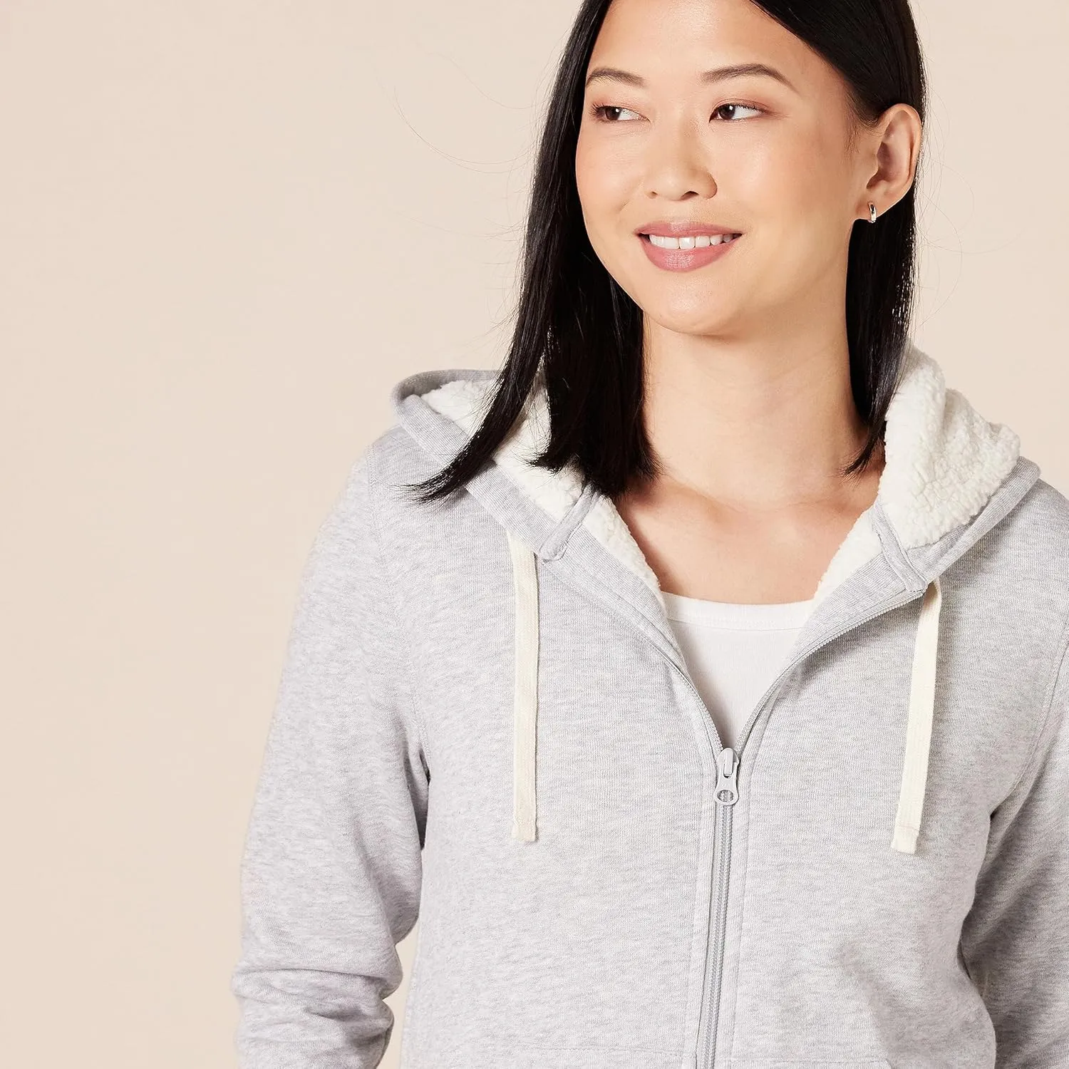 Amazon Essentials Women's Sherpa-Lined Fleece Full-Zip Hooded Jacket (Available in Plus Size)