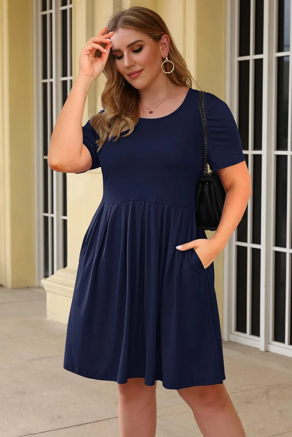 AUSELILY Women's Plus Size Round Neck Pleated Swing Dress with Pockets Knee Length