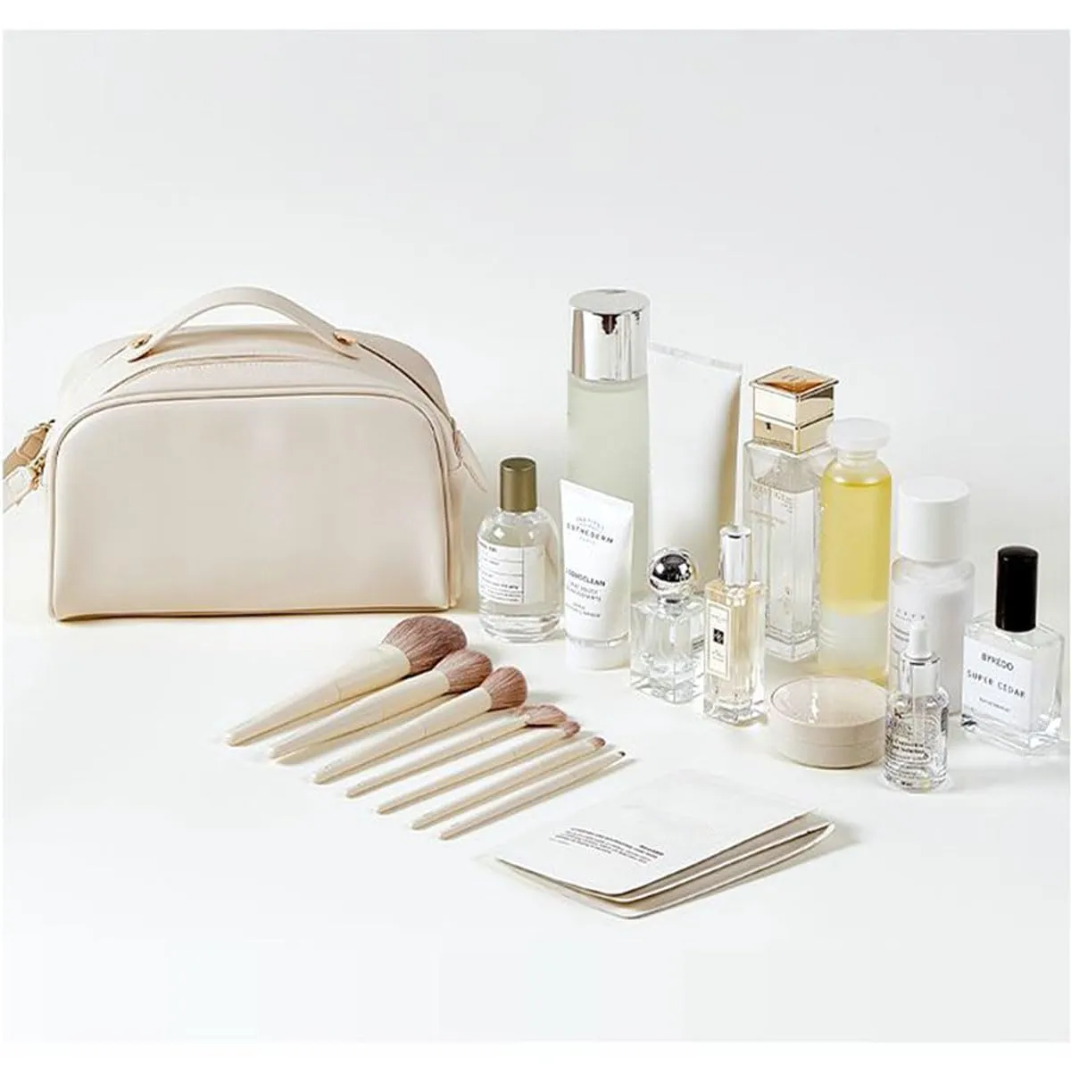 Double Zipper Toast Makeup Bag for Women, Large Capacity Cosmetic Bag, Portable Makeup Bag, High-End Skincare Product Storage Bag, Double Compartments Inside (Cream)