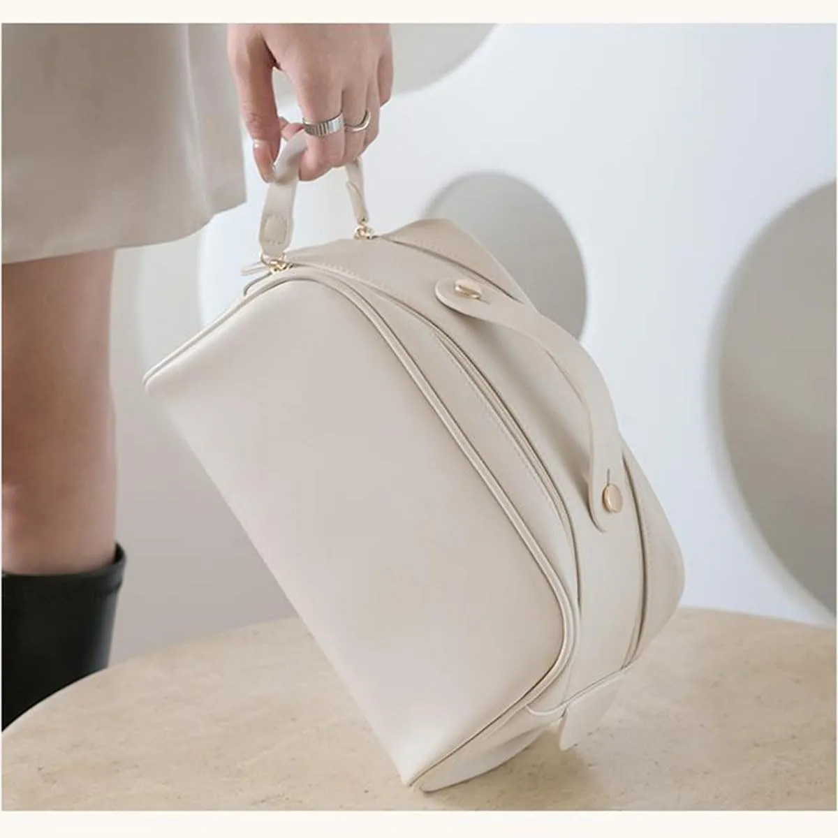 Double Zipper Toast Makeup Bag for Women, Large Capacity Cosmetic Bag, Portable Makeup Bag, High-End Skincare Product Storage Bag, Double Compartments Inside (Cream)