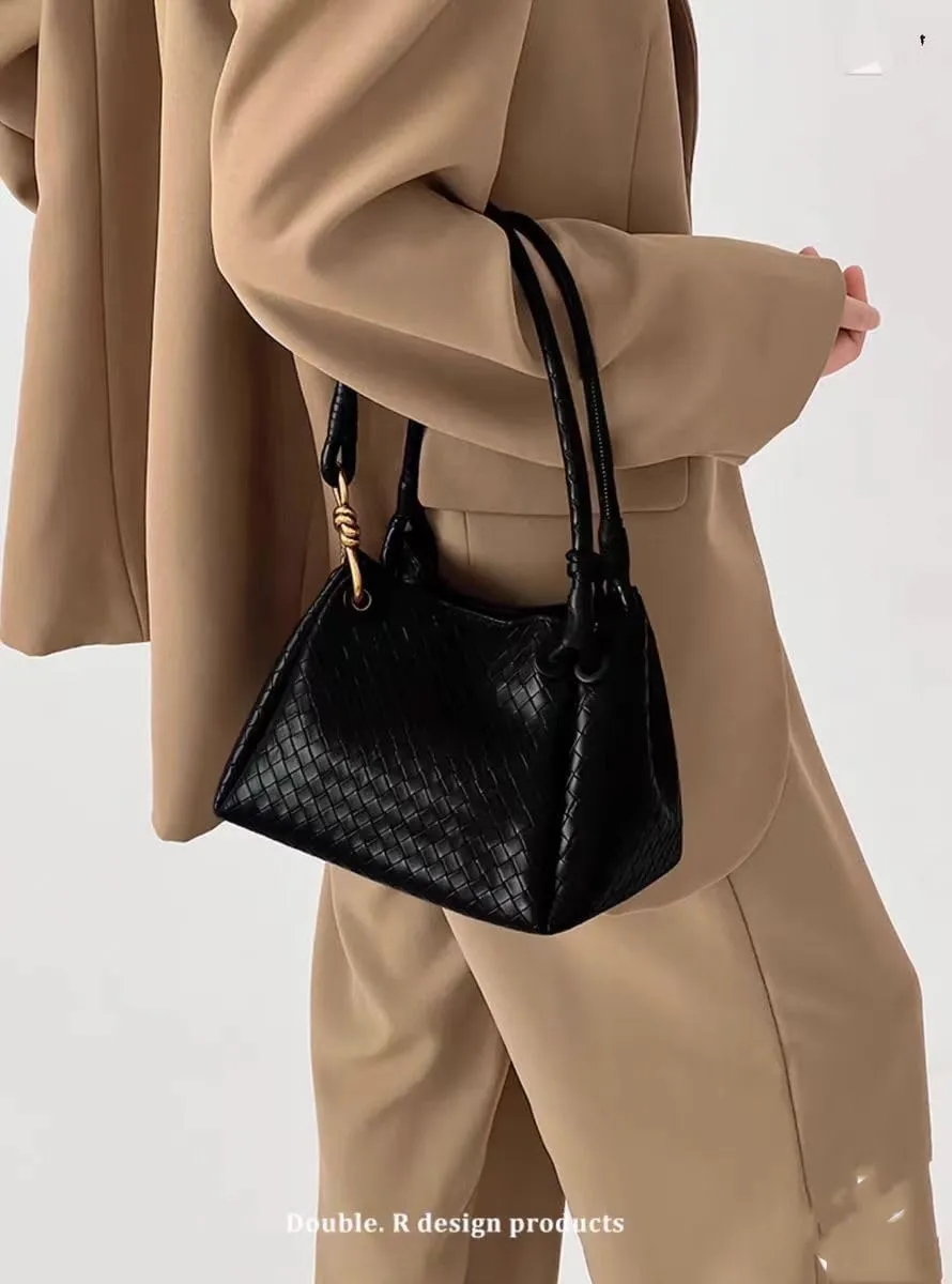 High-end Women's Bag Woven Bucket Bag Vegetable Basket Shoulder Hand Bag-Black Bucket Bag