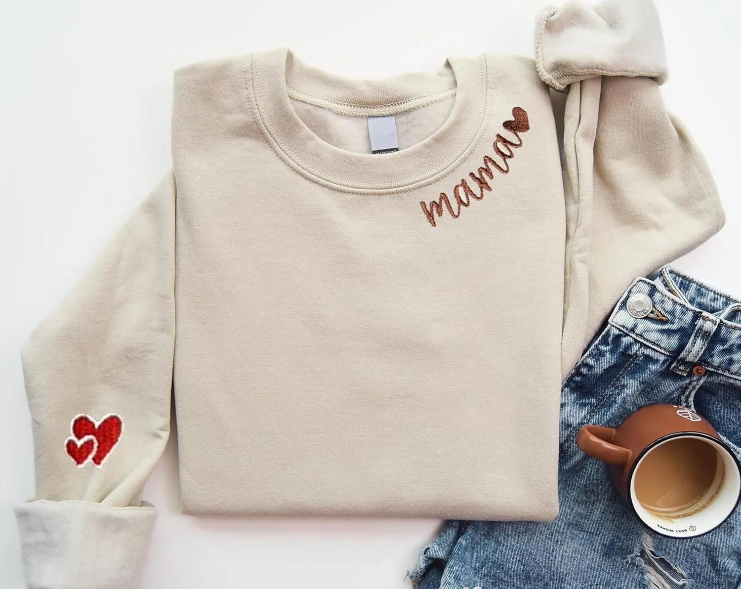Mama Embroidered Crewneck Sweatshirt, Mama Neckline Sweater with Heart on Sleeve, Mama Pullover Size M-4XL