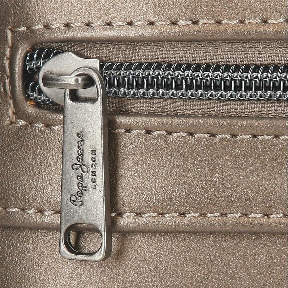 Pepe Jeans Adaptable Toiletry Shoulder Bag