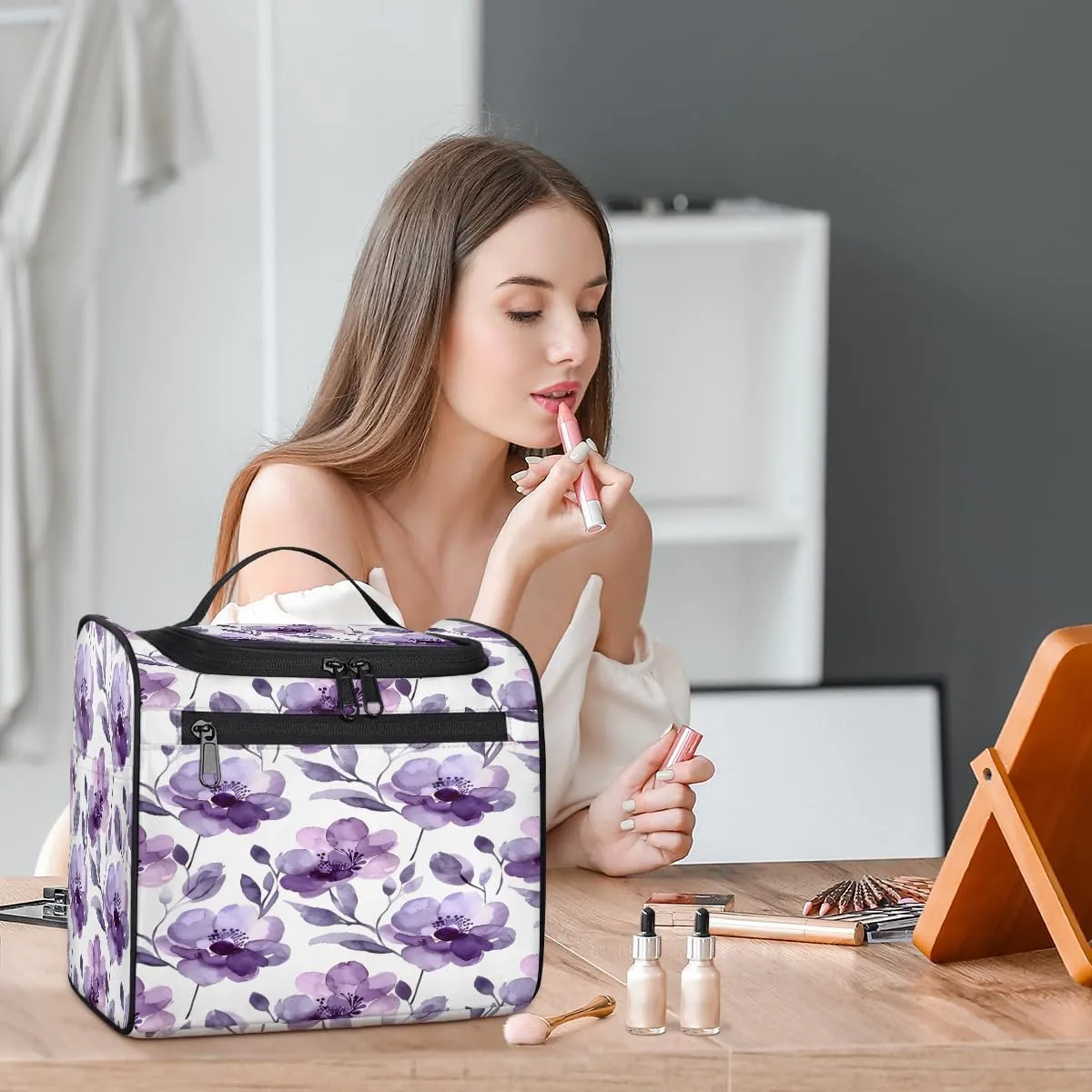 Purple Floral Wildflower Flower Travel Toiletry Bag for Men and Women, Large Hanging Makeup Bag Organizer Toiletries Bag for Travel, Cosmetic Bag with Handle