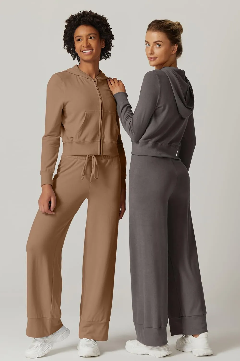 QINSEN Women's Two Piece Outfits Long Sleeve Full-Zip Hoodie and Wide Leg Pants Tracksuit Lounge Matching Set